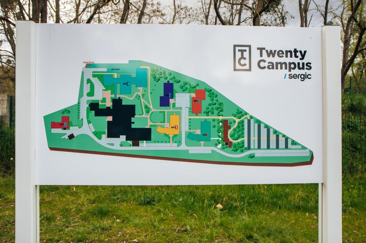 Twenty Business Flats Jouy-En-Josas Aparthotel Exteriör bild