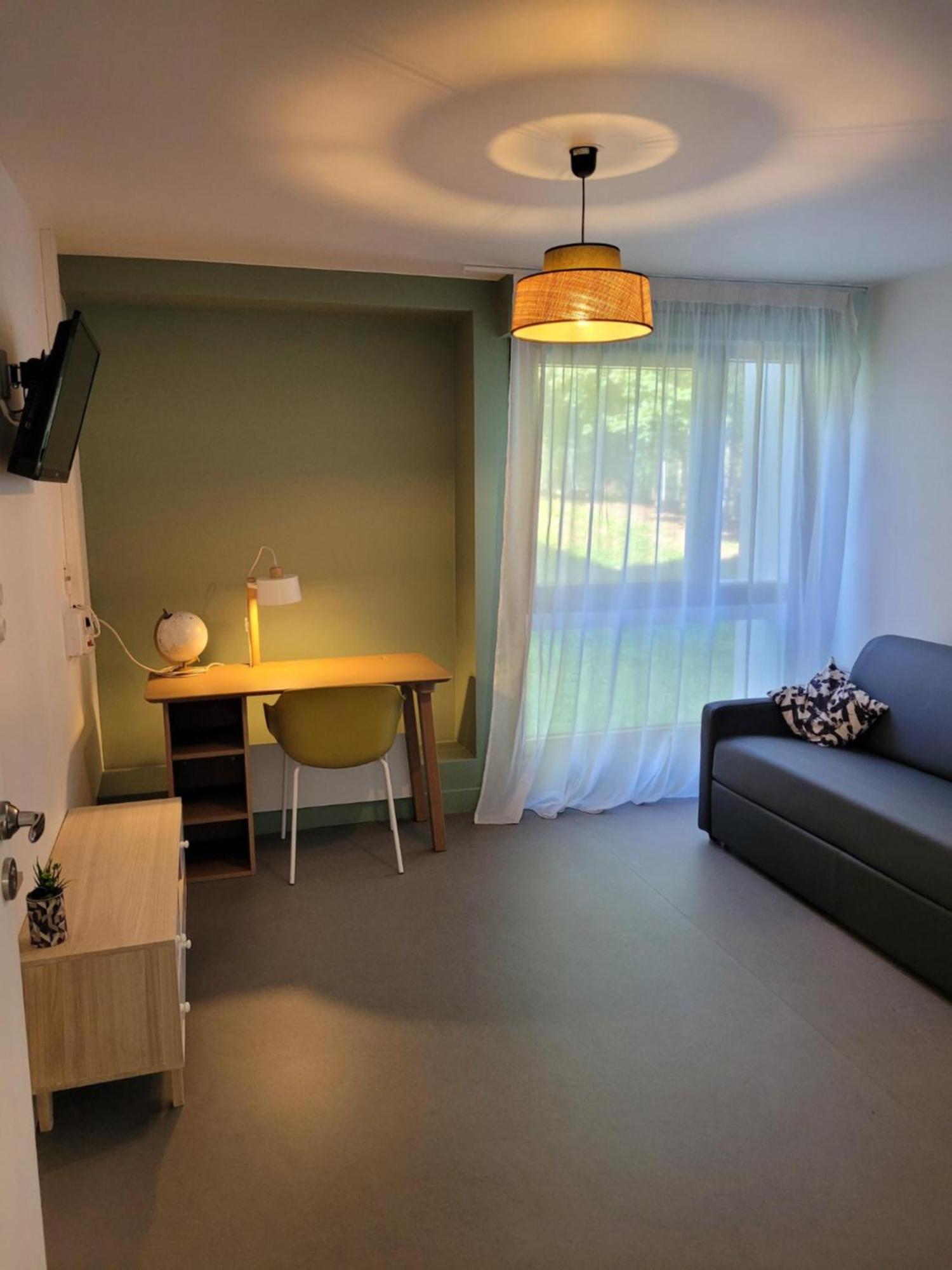 Twenty Business Flats Jouy-En-Josas Aparthotel Exteriör bild