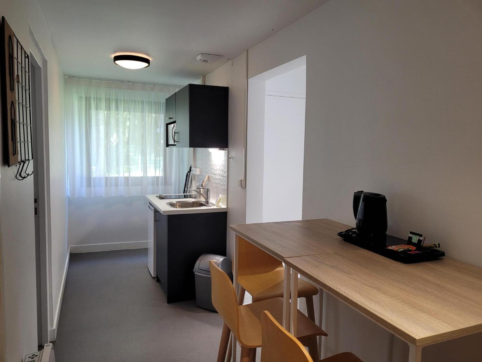 Twenty Business Flats Jouy-En-Josas Aparthotel Exteriör bild