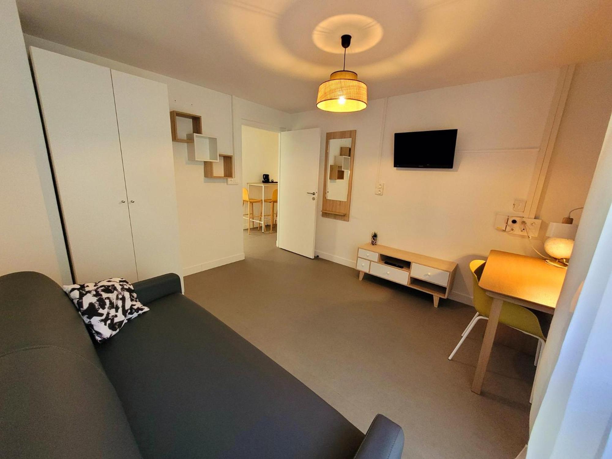 Twenty Business Flats Jouy-En-Josas Aparthotel Exteriör bild
